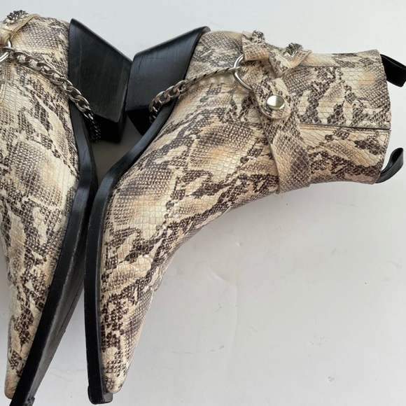 ANINE BING Harris ankle boot Harness Snake Python - Picture 10 of 10